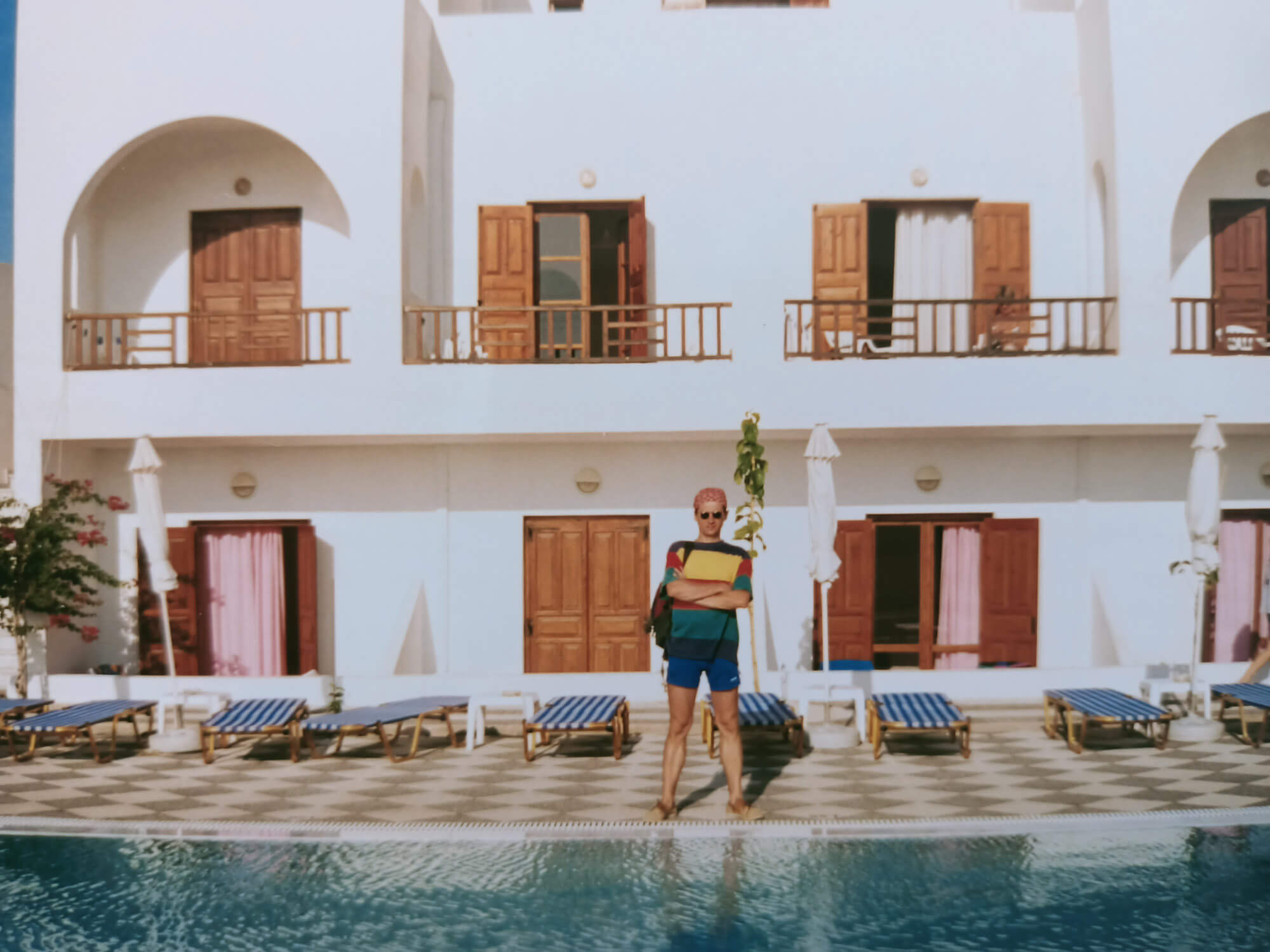 Santorini hotel1_Santorini_Kreacja Życia - blog o psychomedduchowym stylu życia